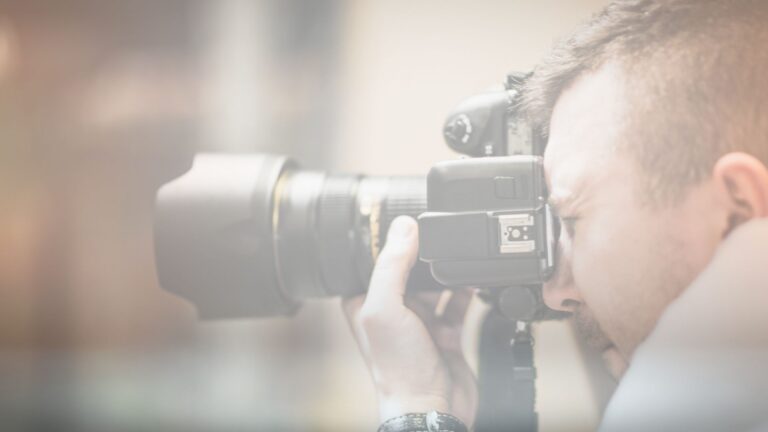 fotograaf pildistab